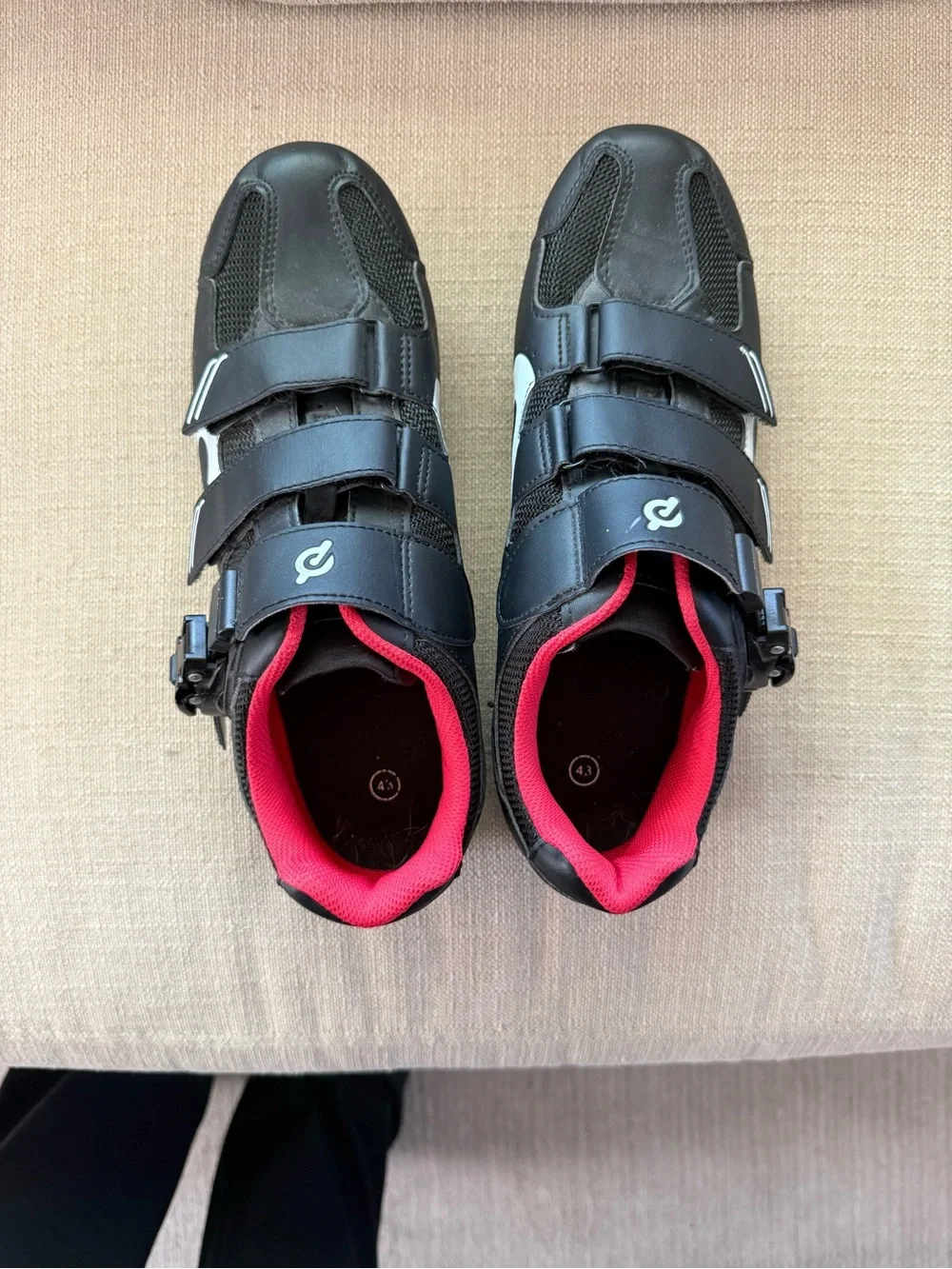 Peloton Cycling Shoes Black Red Delta Cleats Included Men's EU 43 US 10